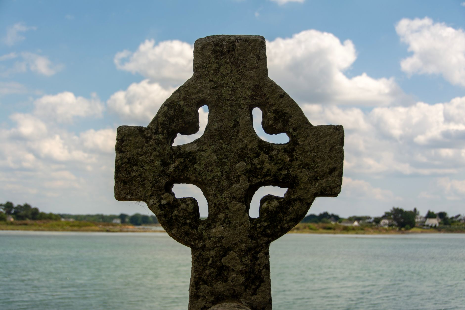 You are currently viewing Celtic Sites in Ireland: Sacred Stone & Spirit